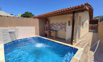 Imagem: LINDA CASA COM PISCINA E CHURRASQUEIRA EM