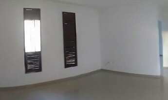 Imagem 3: Casa em Capim Macio com 3 quartos, sendo 1 suíte para venda