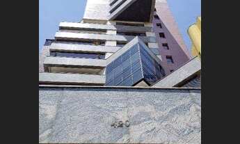 Imagem 4: VENDO BELÍSSIMO APARTAMENTO COM 266m2 - 3 SUÍTES - 4 VAGAS DE GARAGEM