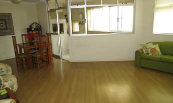 Imagem 6: Apartamento com sacada ,churrasqueira a carvão ,duas vagas