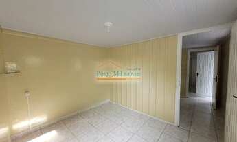 Imagem 4: CASA com 1 dormitório para alugar com 50m² por R$ 750,00 no bairro Butiatuvinha - CURITIBA