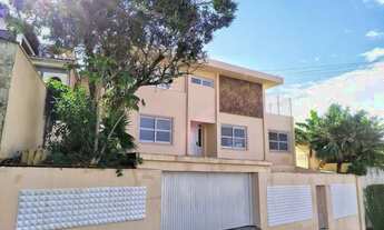 Imagem 2: Casa 4 dormitórios ou + para Venda em Florianópolis, Coqueiros, 5 dormitórios, 1 suíte, 4