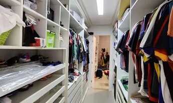 Imagem 7: Casa de condomínio para aluguel tem 390 metros quadrados com 4 quartos