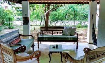 Imagem 6: Alugo casa Dúplex em condomínio fechado com 1500m2 total com 4/4, suítes, mobiliada em Lau