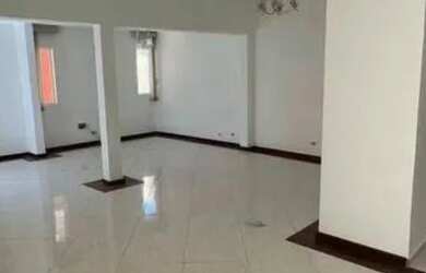 Imagem 3: RR5571 Casa 165m² CONDOMÍNIO TAMBORÉ 5 - OPORTUNIDADE - 3 Dorms 2 Vagas - Santana de Parna