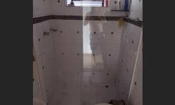 Imagem 3: Vendo terreno com duas casas