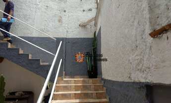 Imagem 7: Casa com 2 pavimentos, sendo 2 casas com 2 dormitórios cada à venda, 240 m² por R$ 550.00