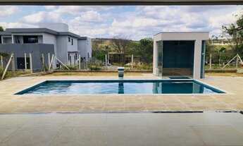 Imagem 3: Casa em Condomínio para Venda em Lagoa Santa, Condomínio Vitória Golf, 4 dormitórios, 4 su