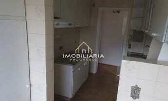 Imagem 2: Apartamento para aluguel com 67 metros quadrados com 2 quartos em Cristo Rei - Curitiba