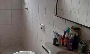 Imagem 4: Vendo casa em ótima localização em Feu Rosa