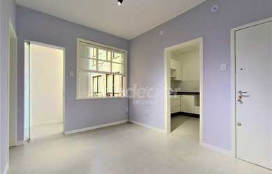 Imagem 2: PORTO ALEGRE - Apartamento Padrão - AUXILIADORA