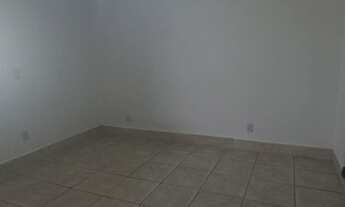 Imagem 2: Aluga-se uma casa de 2 quartos na QD. 27 do Setor Central