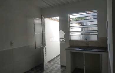 Imagem 4: CASA C/ ENTRADA INDEPENDENTE COM 1 QUARTO