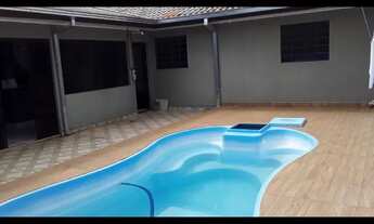 Imagem: Vendo ou troco casa com piscina no Dal Col