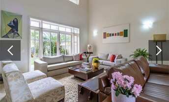 Imagem 2: Casa de condomínio sobrado para aluguel possui 456 metros quadrados com 4 quartos