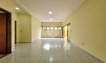 Imagem 5: Casa térrea - 4 Dormitórios - Piscina na Lagoinha