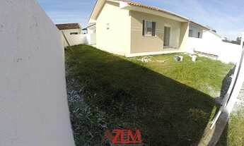 Imagem 2: Residência nova com amplo terreno