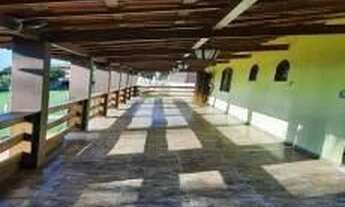 Imagem 4: Casa de condomínio para venda possui 200 metros quadrados com 3 quartos