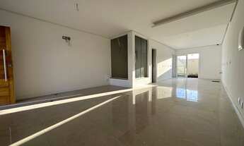 Imagem 4: Sobrado 3 dormitórios com 125 m² privativo, 2 vagas de carro, bairro Mont Serrat - Canoas