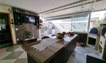 Imagem 7: Casa à venda ou para alugar com 3 quartos, sendo 3 suítes, no condomínio Horto Florestal I