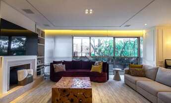 Imagem 2: Apartamento Mobiliado de alto padrão para Locação, 3 Quartos e 5 vagas Cabral Curitiba/P