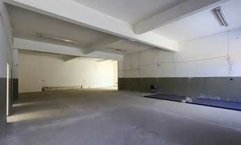 Imagem 2: Ponto comercial/Loja/Box para aluguel com 833 metros quadrados