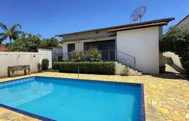 Imagem 2: Casa 4 dormitórios - Águas de São Pedro - SP