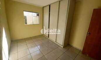 Imagem: Casa residencial com 2 quartos, disponível