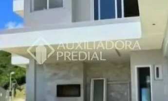 Imagem 2: Casa de alto Padrão em Condomínio Fechado nos Ingleses, 400m² - Perto da Praia