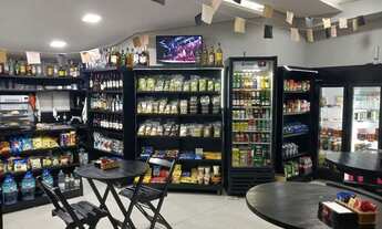 Imagem 5: Vendo ou troco por carro. Empório e conveniência no centro de Balneário Camboriú