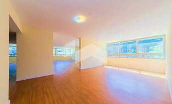 Imagem 4: Apartamento com 380 m², 4 quartos sendo 2 suítes para alugar no bairro Batel