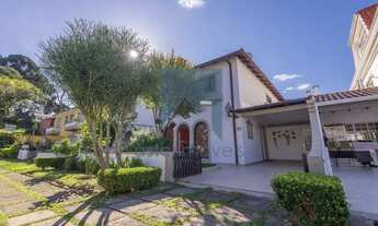 Imagem: Casa com 3 quartos, suítes, lareira e churrasqueira