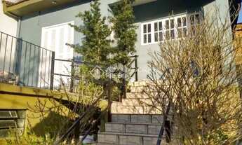 Imagem: Casa à venda no bairro Partenon, em Porto