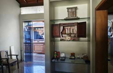 Imagem 5: EXCELENTE CASA DUPLEX EM BAIRRO DE LOURDES! 5 SUÍTES, ÁREA GOURMET, COM CHURRASQUEIRA!