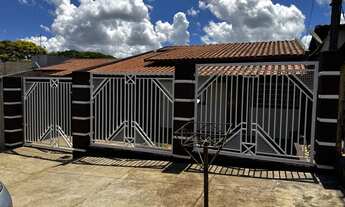 Imagem 2: Vende-se ou Aluga-se excelente casa