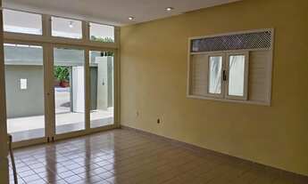 Imagem 4: Casa à venda no RESIDENCIAL BERNARDO OITICICA, JARDIM PETRÓPOLIS, Maceió, AL