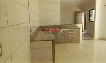 Imagem 4: Sobrado à venda em Maringá, Jardim São Clemente, com 3 quartos, com 210 m²