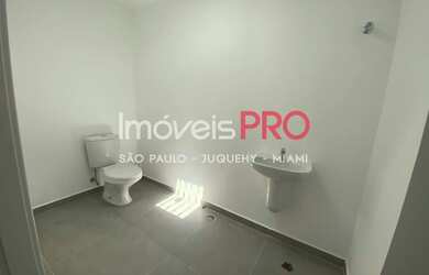 Imagem 7: Brooklin Velho, Loja pronta para uso, 2 pavimentos, 3 banheiros, copa, 213metros, 4 vagas