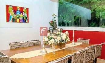 Imagem 3: MANSÃO NO CORAÇÃO DO JARDIM BOTÂNICO - 05 QUARTOS (SENDO 2 SUÍTES) - TERRAÇO COM PISCINA