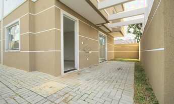 Imagem 3: Sobrado novo no Cajuru, com 125m², 3 quartos sendo uma suíte e 2 vagas de garagem