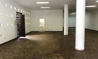 Imagem 3: COMERCIAL à venda com 368.64m² por R$ 2.400.000,00 no bairro Centro - CURITIBA / PR