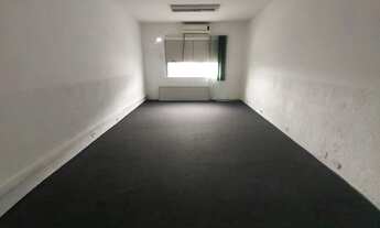 Imagem 6: Sala/Conjunto para aluguel possui 117 metros quadrados em Centro