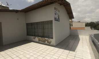 Imagem 3: Casa com 5 dormitórios à venda, 537 m² por R$ 750.000,00 - Lagoa Nova - Natal/RN