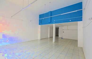 Imagem 7: LOJA - CENTRO Galpão / depósito com aluguel por R$5.800 /mês