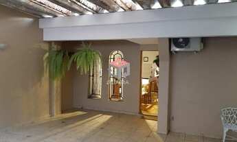 Imagem 2: Casa Térrea a 300m da Avenida Lino Jardim - Terreno 8 x 25 - 163m² de área construída