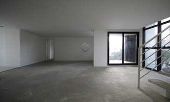 Imagem 3: COBERTURA com 3 dormitórios à venda com 490.82m² por R$ 2.350.000,00 no bairro Bigorrilho