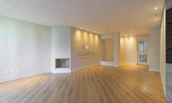 Imagem 4: APARTAMENTO com 3 dormitórios à venda com 241.25m² por R$ 1.390.000,00 no bairro Juvevê