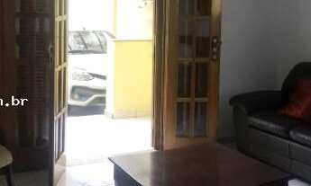 Imagem 2: Casas 3 e 4 Quartos para Venda em Juiz de Fora, Santa Maria, 4 dormitórios, 1 suíte, 3 ban