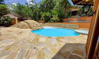 Imagem: Casa com 5 suítes, no Monte Olivete, acesso