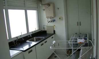 Imagem 2: APARTAMENTO Apartamento com 3 dormitórios